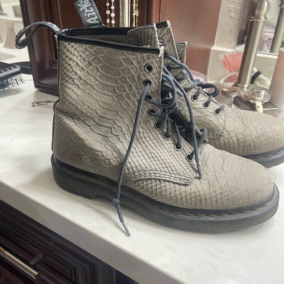 Dr. Martens 1460 Amaru Python Gray Leather Combat Boots - Picture 1 of 5